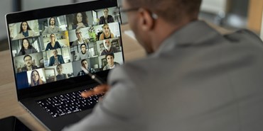 Evento online apresenta o SuperBI para gestores aprimorarem a tomada de decisões através da tecnologia